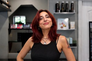 Alyssa, receptionist at Cosa Bella Salon
